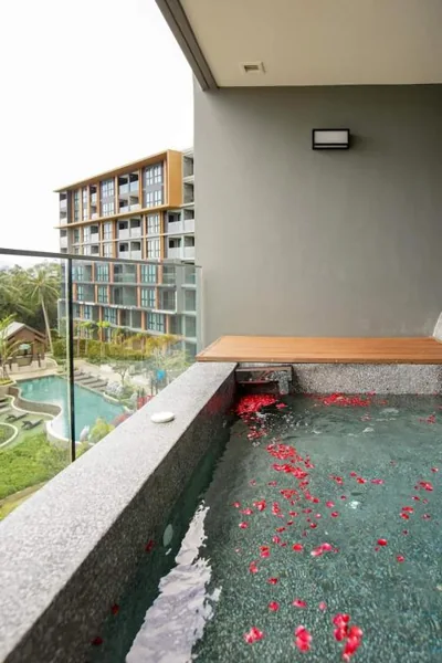 Deluxe kamer met zeezicht en bubbelbad — Mida Grande Resort Phuket Official Account